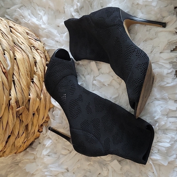 Charles by charles david peep toe socks heeled boots - Picture 9 of 11